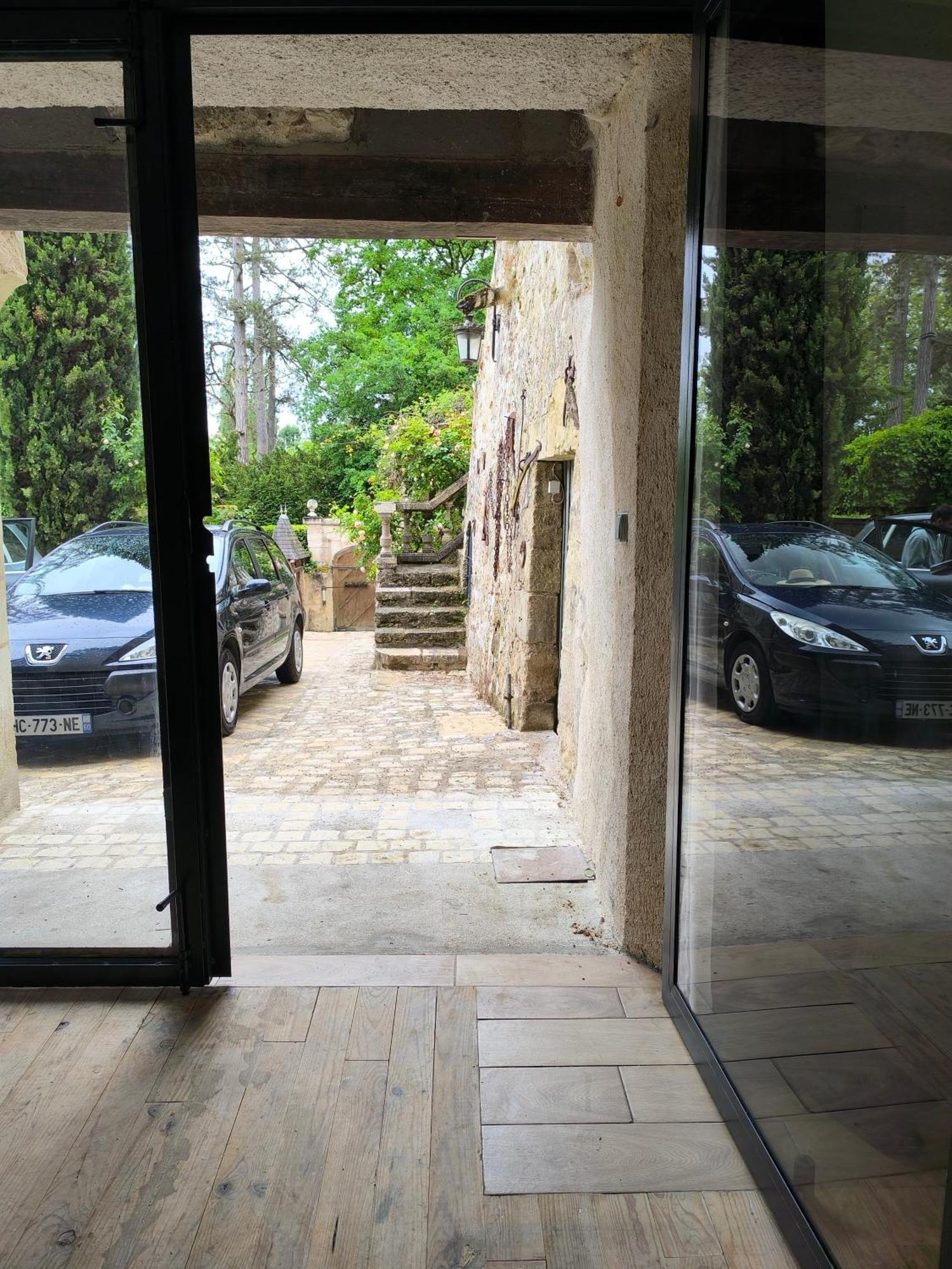 Face Au Chateau Du Clos Luce Bed & Breakfast *